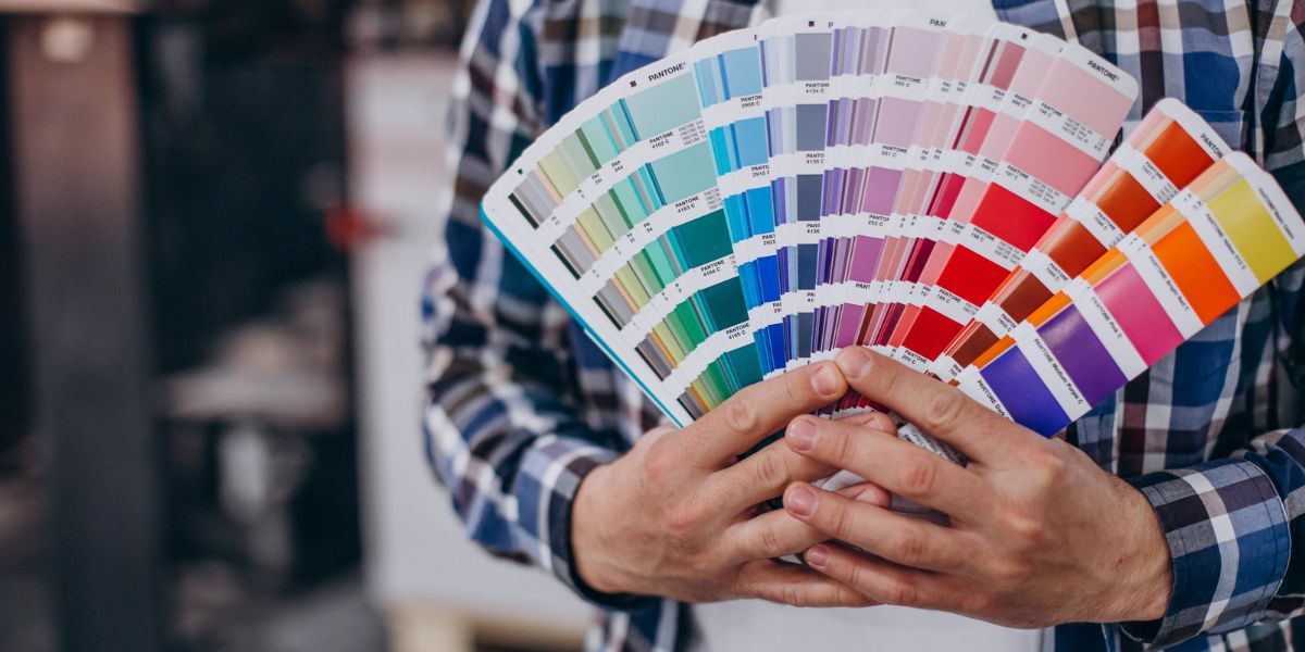 best paint colors for selling a house
